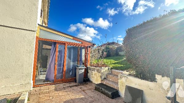 A VENDRE - MAISON SEMIE MITOYENNE HARLY ! (02100)