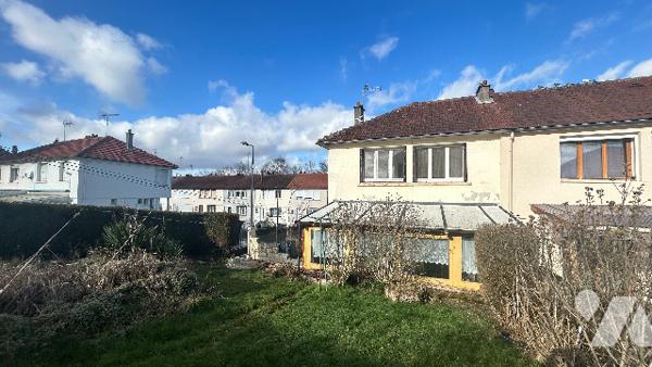 A VENDRE - MAISON SEMIE MITOYENNE HARLY ! (02100)