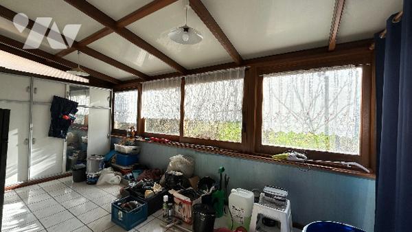 A VENDRE - MAISON SEMIE MITOYENNE HARLY ! (02100)