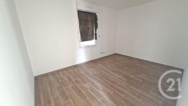 Maison à vendre  5 pièces - 91,93 m 2   GOND PONTOUVRE  - 16