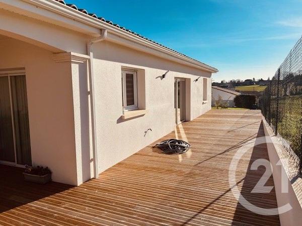 Maison à vendre  5 pièces - 91,93 m 2   GOND PONTOUVRE  - 16