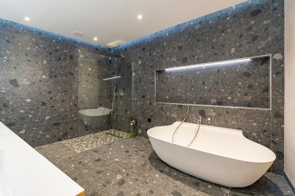 Vente Maison d'architecte Publier 6 Pièces 210 m²