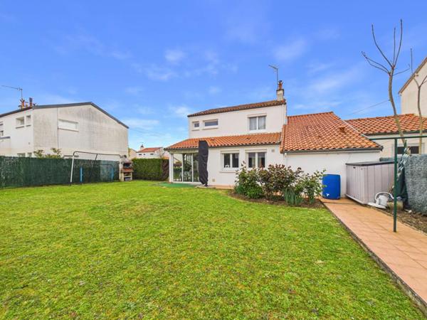 Maison de 107 m2 à Chatellerault, 3 chambres, jardin, garage