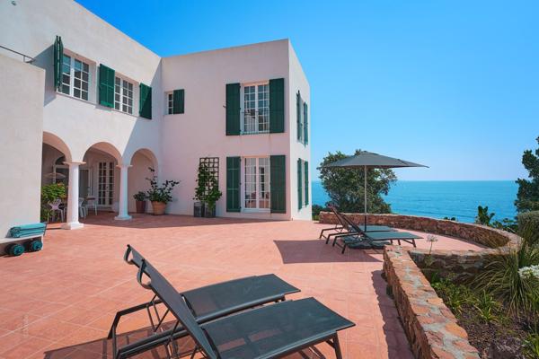 Vente Villa de luxe Théoule-sur-Mer 9 Pièces 400 m²