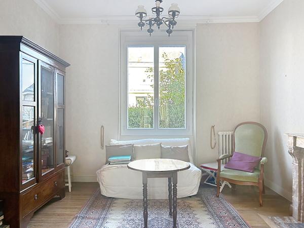 Coup de coeur Maison angevine 108 m² 5 pièces avec jardin Quartier Place du lycée