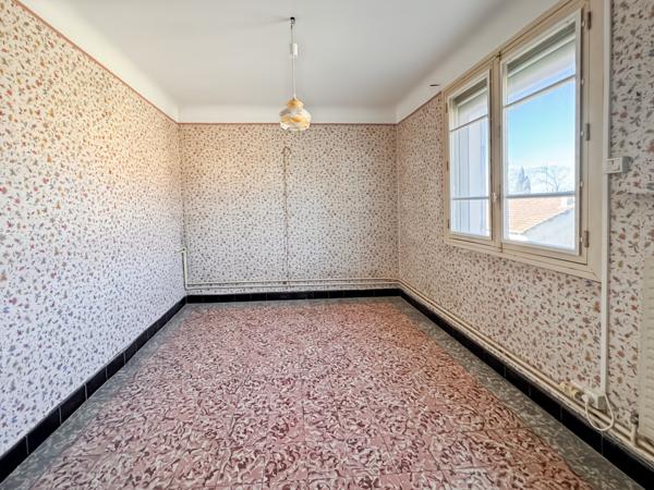 Sorgues (84700) Maison 6 pièce(s) 113 m2