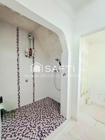 Situé à Mulhouse, immeuble de rapport des années 1955, en grande partie rénové, opportunité idéale investisseur ou projet familial avec revenus locatifs à la clé – 211 m² sur 460 m² de terrain – Fort potentiel