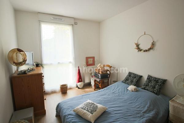 Croix Barbieux - T3 2 chambres 68 m2 avec garage et balcon en résidence de 2017