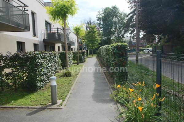 Croix Barbieux - T3 2 chambres 68 m2 avec garage et balcon en résidence de 2017