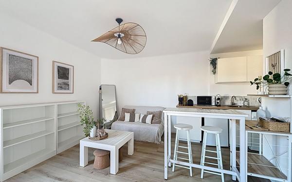 Appartement à louer    1 pièce •  Le Cannet