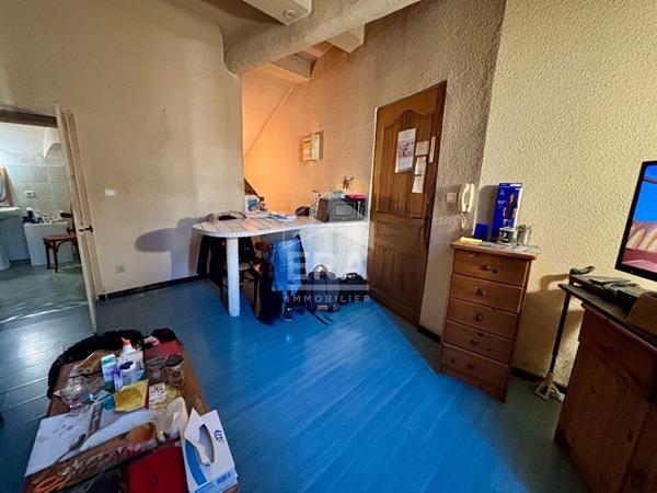SPÉCIAL INVESTISSEUR, À VENDRE 84160 CADENET STUDIO LOUÉ D'ENVIRON 28 M²