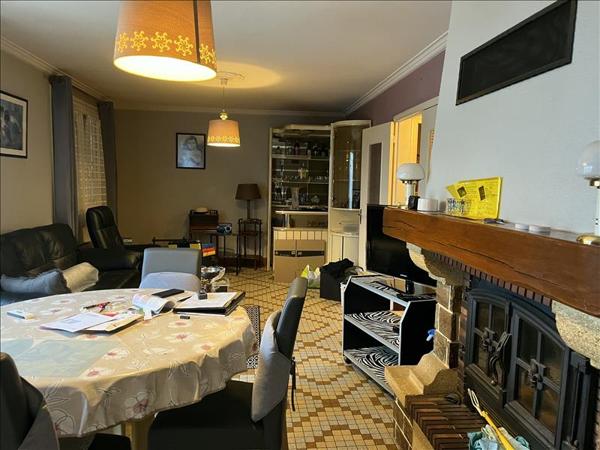 Maison à vendre |  Luçay-le-Mâle |  6 pièces | 122 m²