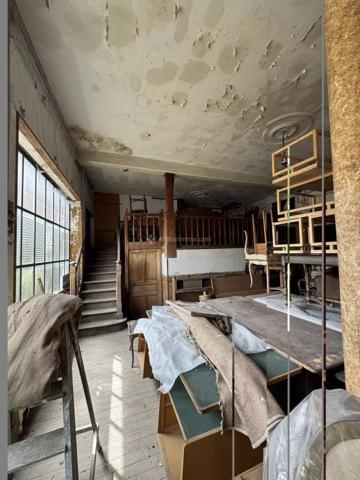 Vente                                                      Maison de village
                        
                     5 pièces                      78 m2                     à Liffol-le-Grand