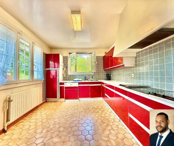 Maison Jouy En Josas 6 pièces 200m² sur 1898m² de terrain