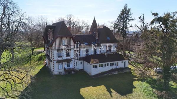 Elégant manoir du XIXe siècle à vendre au Sud de la Bourgogne