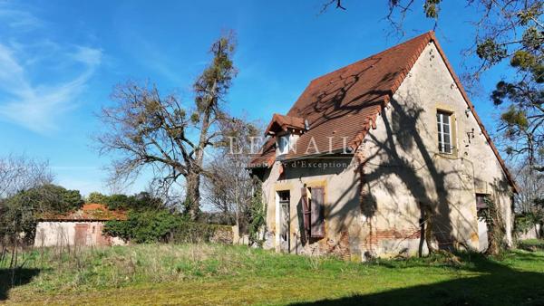 Elégant manoir du XIXe siècle à vendre au Sud de la Bourgogne