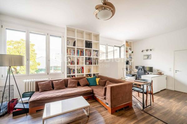 Maison style Hôtel particulier 270 m2 refaite à neuf avec  jardin paysagé et terrasse sud