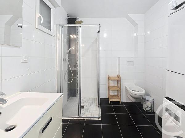 Appartement à vendre  4 pièces - 73,60 m 2   TROYES  - 10