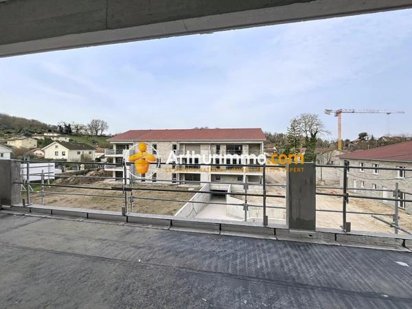 Vente                                                      Appartement
                        
                     2 pièces                      53 m2                     à Vaulx-Milieu