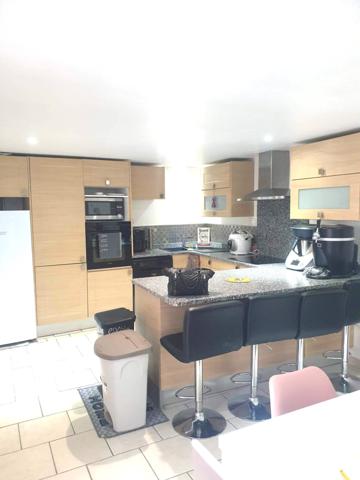 Centre de Roquecourbe charmante maison rénovée