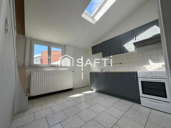 A DEUX PAS DU CENTRE-VILLE - MAISON DE 80M²