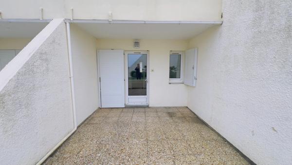 SAINT NIC - vente à 100 m de la plage - appartement T2 bis de 20 m² habitable - Tarasse - Parking privé