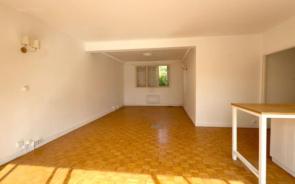 Maison à vendre    3 pièces • 90 m2 Le Plessis-Trévise