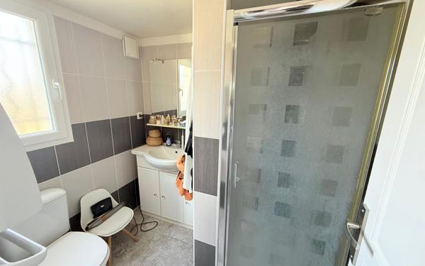 Maison à vendre    5 pièces •  Poulx