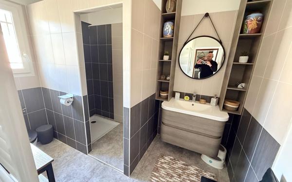 Maison à vendre    5 pièces •  Poulx