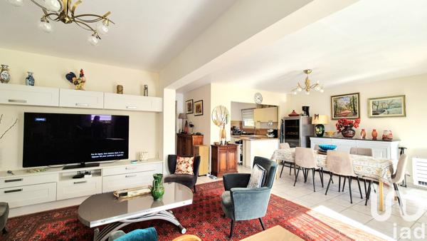 Appartement à vendre 3 pièces 84 m² L'Isle-sur-la-Sorgue