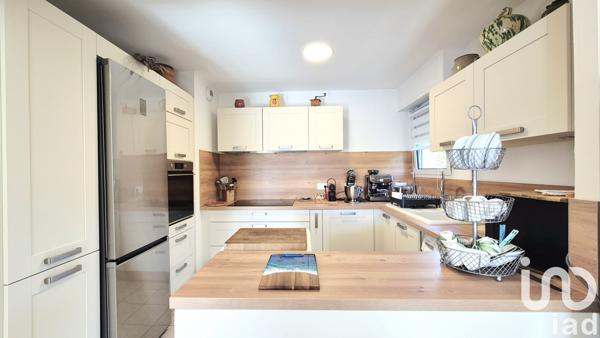 Appartement à vendre 3 pièces 84 m² L'Isle-sur-la-Sorgue