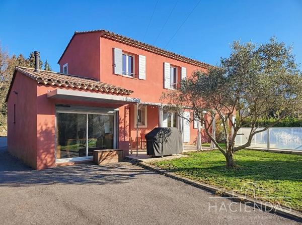 Pélissanne (13330) La vie provençale pratique, au calme et à pied des commodités