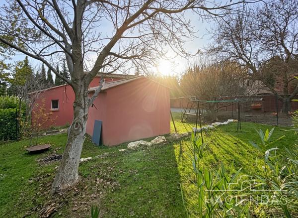 Pélissanne (13330) La vie provençale pratique, au calme et à pied des commodités