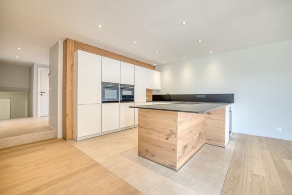 Vente Maison de luxe Annecy 7 Pièces 167 m²