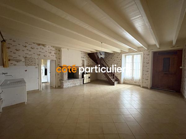 Vente Maison233 m² - 8 Pièces - HIREL (35120)