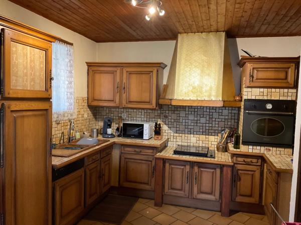 Maison de 121 m dans un quartier calme de Biganos