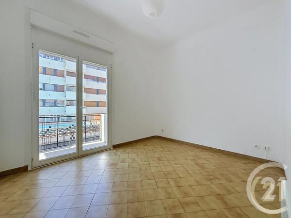 Immeuble à vendre  120 m 2   PERPIGNAN  - 66