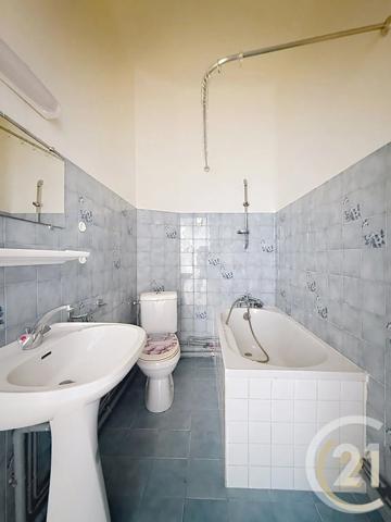 Immeuble à vendre  120 m 2   PERPIGNAN  - 66