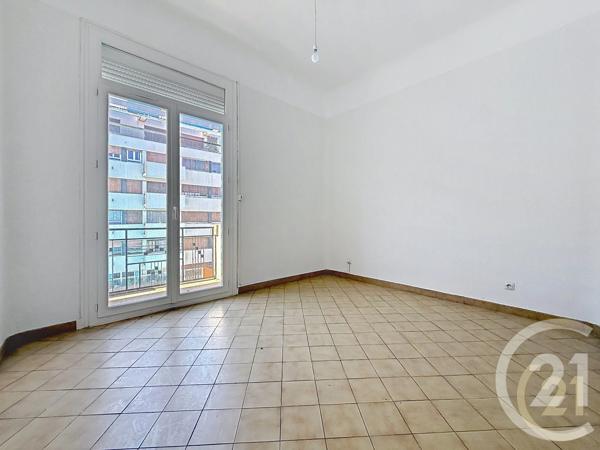 Immeuble à vendre  120 m 2   PERPIGNAN  - 66