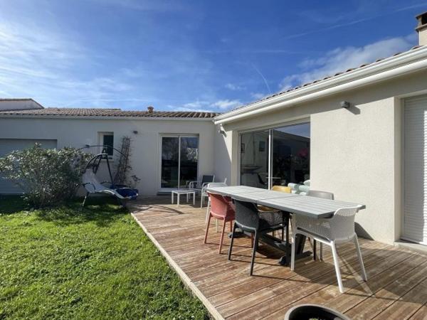 Maison plain-pied La Rochelle 171.38 m²