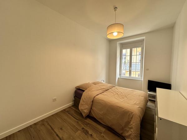 Vente Appartement191 m² - 6 Pièces - LE PUY EN VELAY (43000)