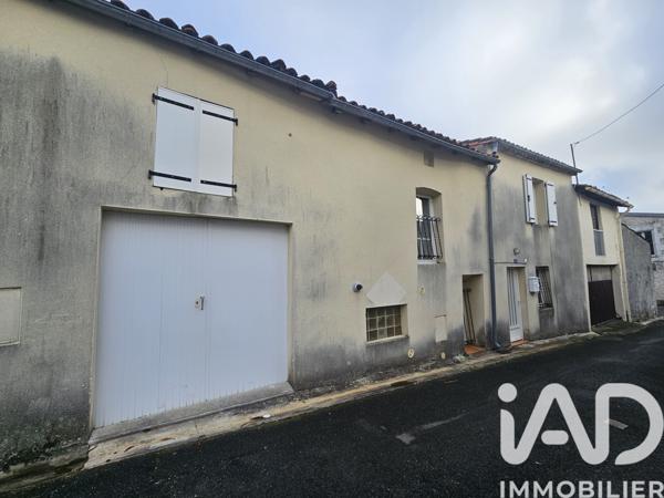 Maison à vendre 3 pièces 69 m² Saint-Amant-de-Boixe