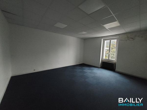 LOCAL COMMERCIAL - QUARTIER CLEMENCEAU , La roche sur yon