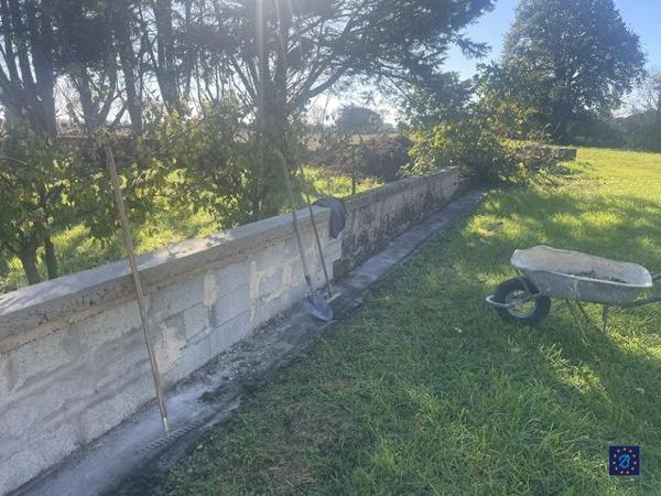 Charentaise de 300 m² à SEMUSSAC