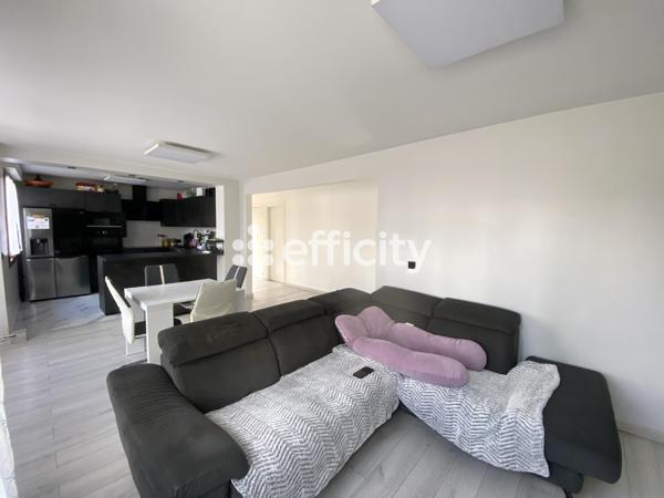 Maison 3 pièces - 94 m²