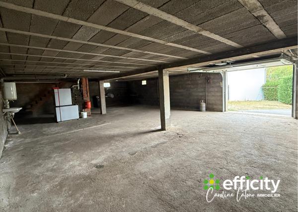 Maison
         4 pièces
        - 84 m² 215 000 € *