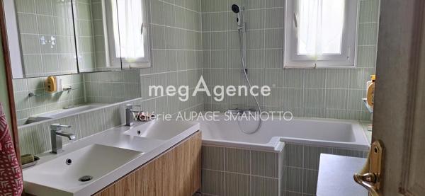 Maison à SAINT-MEDARD-EN-JALLES, 33160 - 4 pièces 100m²