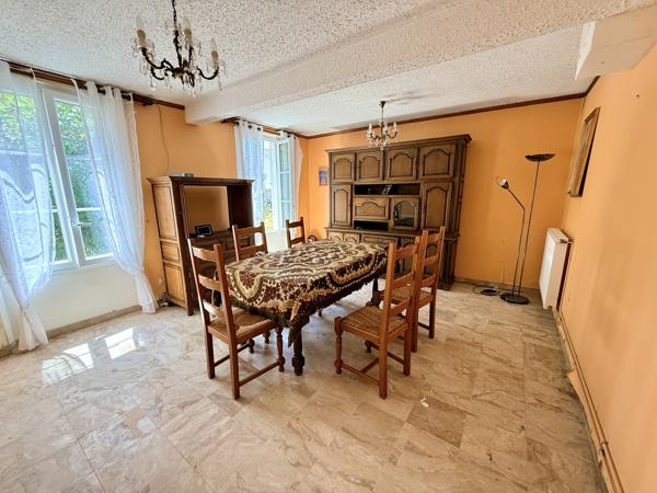 Maison a rénover à MOUROUX