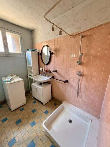 Maison a rénover à MOUROUX
