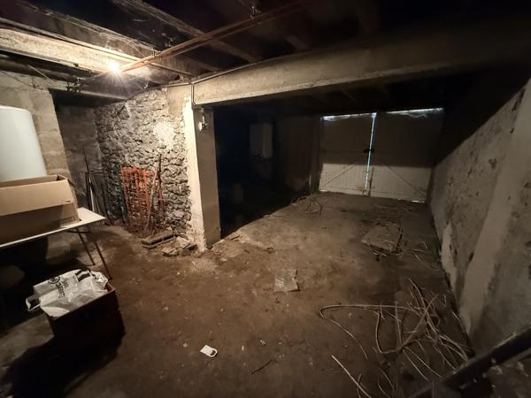 Maison a rénover à MOUROUX